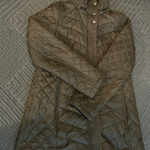 Marc Andrews Down Jacket in Army Green - Picture 3 of 15